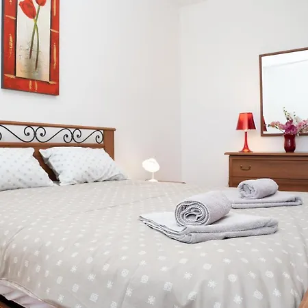 Stella Marina Apartman *