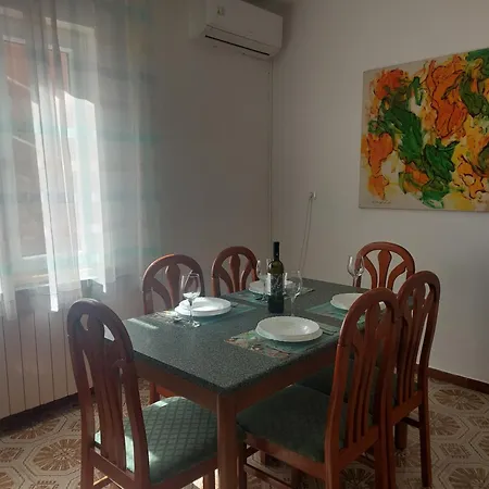 Stella Marina Apartment *