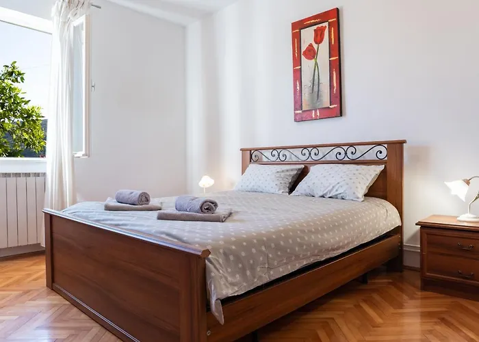 Stella Marina 라벡